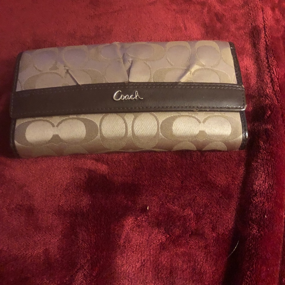 Coach wallet with card insert